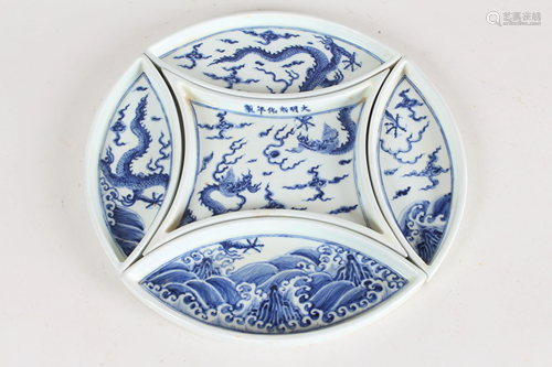 Collection of Chinese Dragon-decorating Blue and White