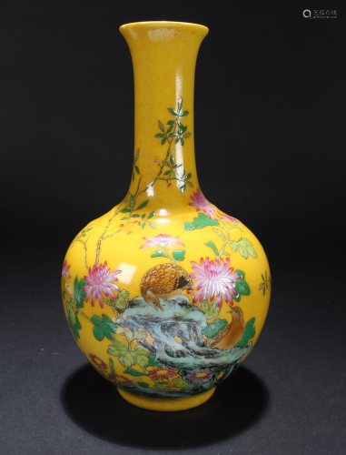 A Chinese Narrow-opening Nature-scene Yellow Porcelain