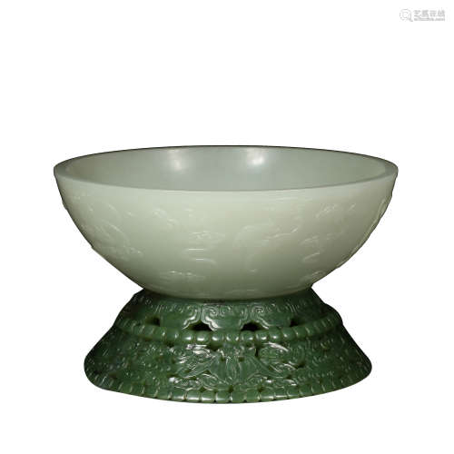 A SET OF HETIAN JADE BOWLS (WITH JASPER BASE), QING DYNASTY,...