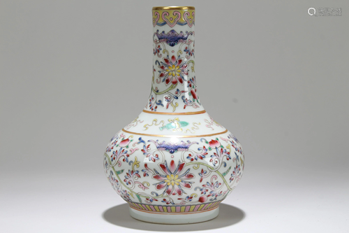 A Chinese Detailed Bat-framing Fortune Porcelain Vase