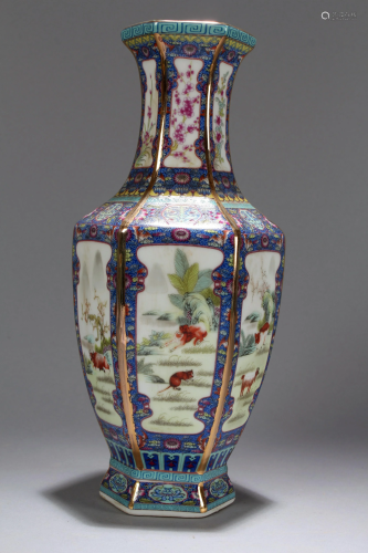 A Chinese Hexa-fortune Fortune Porcelain Vase
