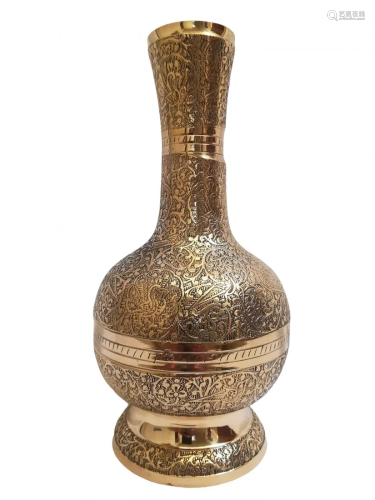 Short pure brass vase with heavy peacock detailing