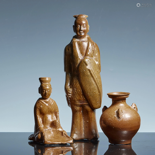 A group of brown pottery figurines of Sui Dynasty