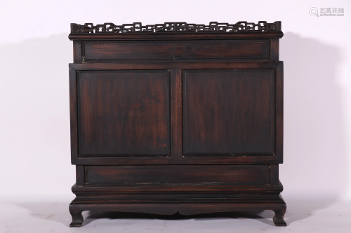 Red sandalwood with treasure chest