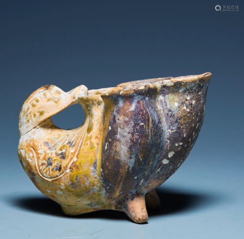 Conch shaped wine vessels of Jun kiln in Song Dynasty