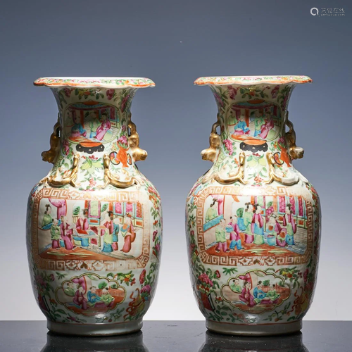 The double ear vase of Tongzhi in Qing Dynasty