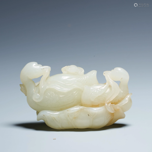 Qing Dynasty officials made mandarin duck play lotus