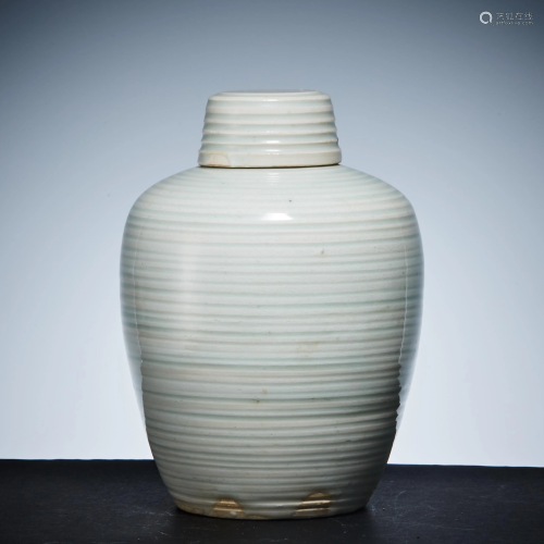 Plum vase of Longquan kiln in Song Dynasty