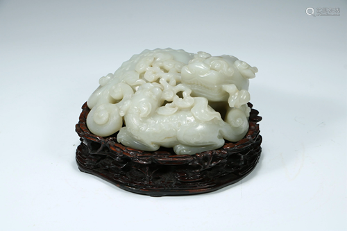 Qing Hetian white jade Tai Shi Shao Shi ornaments