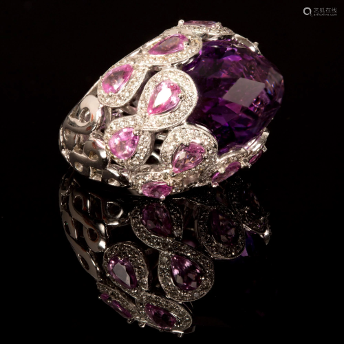 Pyramid Gold Ring - Set w/ Amethyst, Diamonds and Pink
