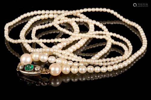 Pearl, Emerald and Diamond Beaded Necklace c 1900