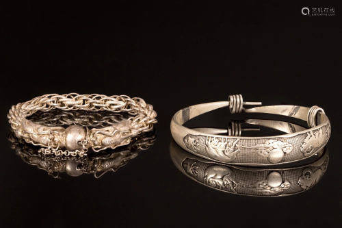 two Chinese silver bracelets China qing dynasty