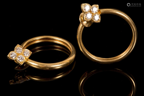 Cartier - Gold Earrings Set w/ Diamonds