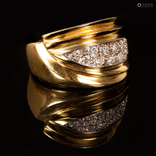 Designer 18K Yellow Gold and Diamond Ring, Damiani