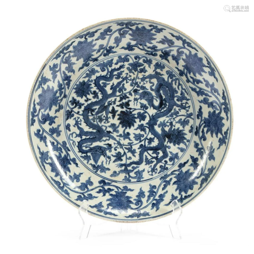 CHINESE LARGE BLUE & WHITE DRAGON CHARGER