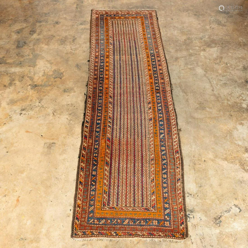 1912 ANTIQUE KURDISH CARPET, 10'4