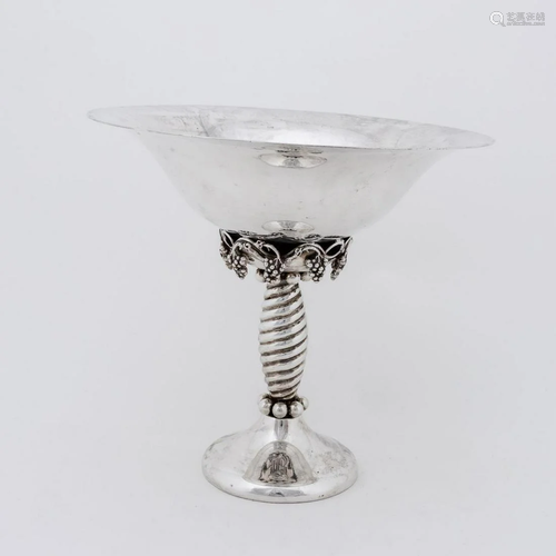 HAMILTON STERLING SILVER GRAPE MOTIF COMPOTE