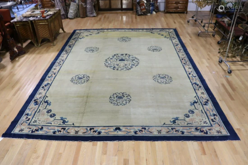 Large & Finely Hand Woven Chinese Carpet.