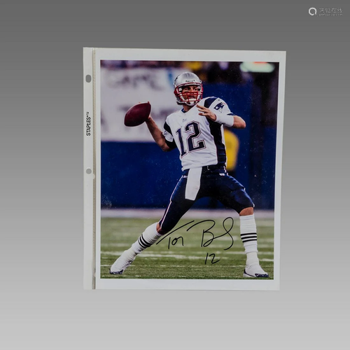 Photograph of Tom Brady. Signed. WITH COA.