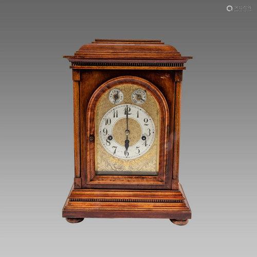 Antique German Wood Mantle Clock. Jumghans Movement.