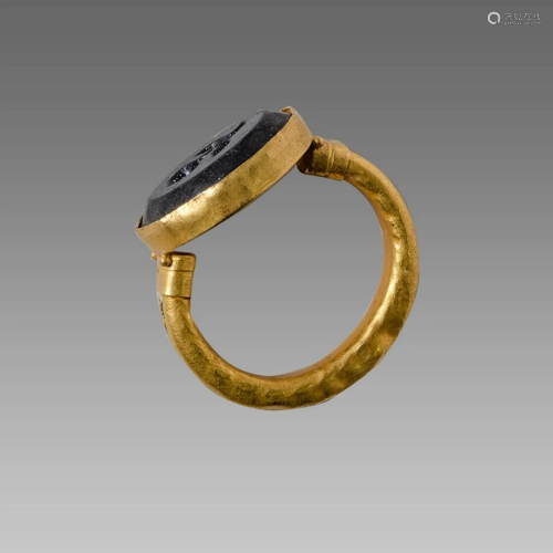 Roman Style Hollow gold Ring with Intaglio.