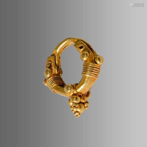 Ancient Roman Gold Earring c.1st century AD.