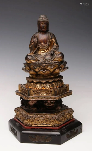 17c CENTURY ASIAN WOOD FIGURE OF BUDDHA