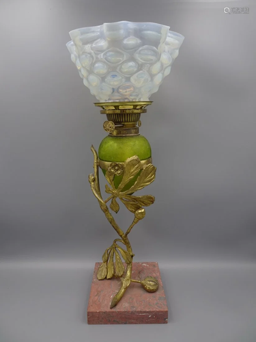 RARE ANTIQUE ART NOUVEAU GLASS OIL LAMP