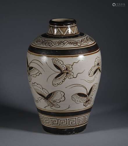 Song Dynasty - Jizhou Ware Vase