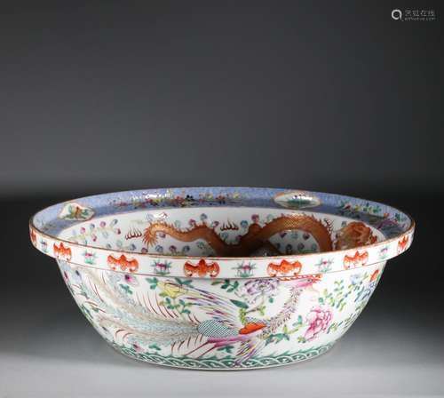 Qing Dynasty - Dragon Pattern Basin