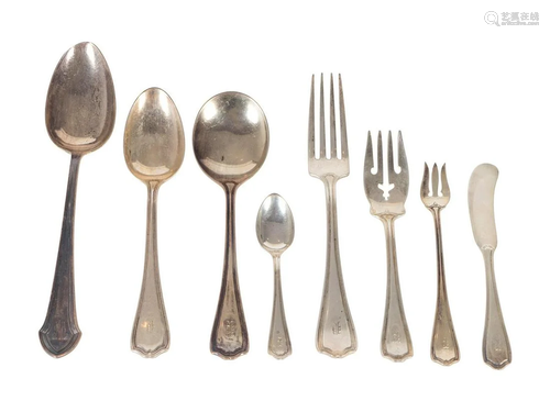 An American Silver Flatware Set Length of dinner knife