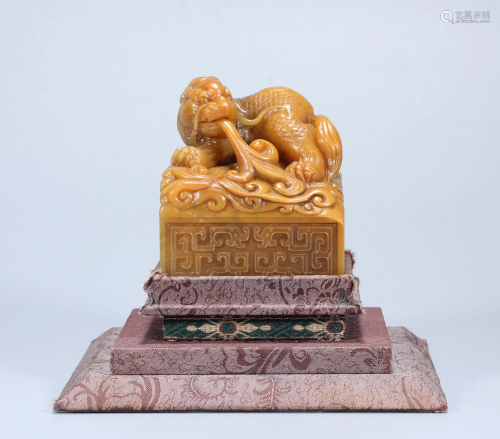 A Carved Tianhuang Beast Seal