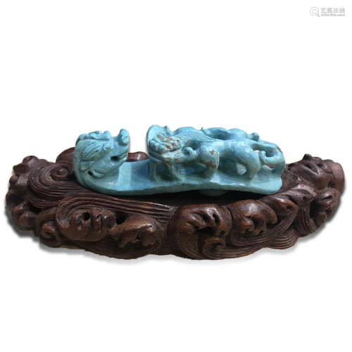 A Carved Turquoise Belt-hook with Stand