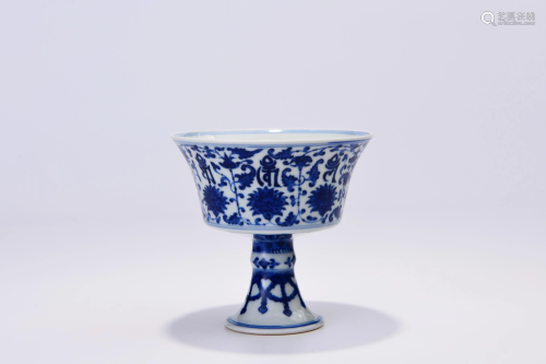 A Blue and White Steam Cup Qing Style
