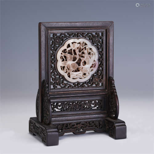 QING CARVED ZITAN JADE INLAID TABLE SCREEN