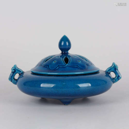 A Peacock Blue Glazed Piercing Porcelain Double Ears Incense...
