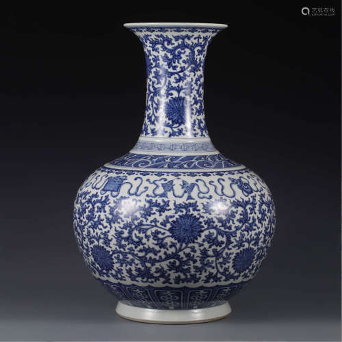 A Blue and White Twining Lotus Pattern Porcelain Flask