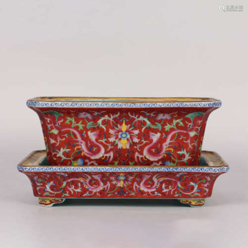 A Red Ground Floral Phoenix Pattern Porcelain Square Flowerp...