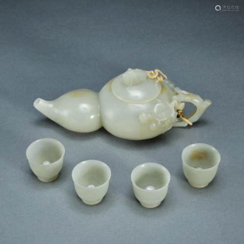 A White Jade Tablewares
