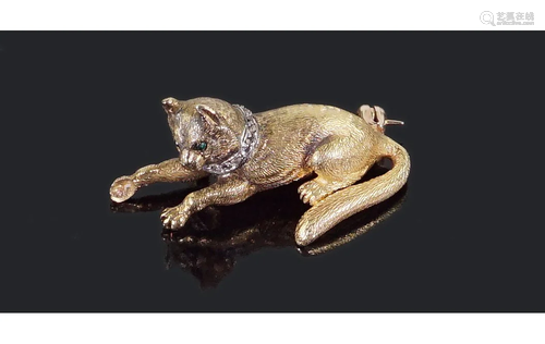 A Cat Brooch.