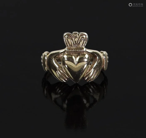 A 9 Karat Yellow Gold Claddagh Ring.