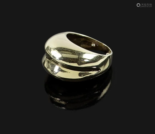 A 14 KArat Yellow Gold Double Dome Cocktail Ring.