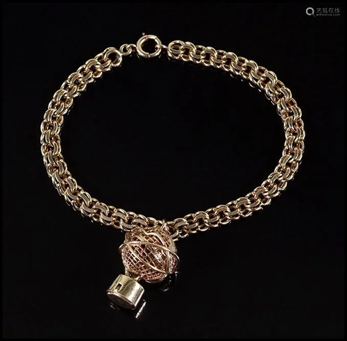 A 14 Karat Yellow Gold Bracelet.