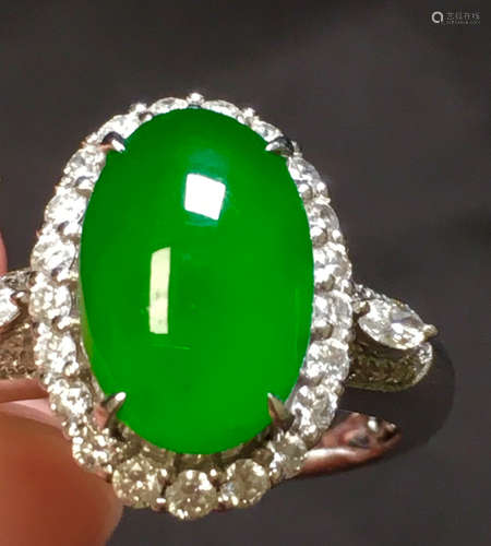 ICY GREEN JADEITE RING