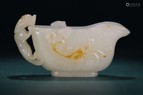 HETIAN JADE DRAGON PATTERN CUP