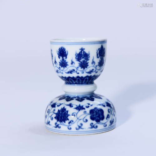 A Blue and White Floral Eight Treasures Pattern Porcelain Te...