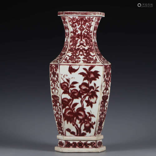 An Underglazed Red Floral Peach Pattern Porcelain Vase