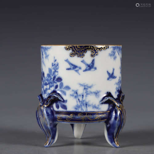 A Blue and White Animals Floral Pattern Porcelain Tripod Bru...