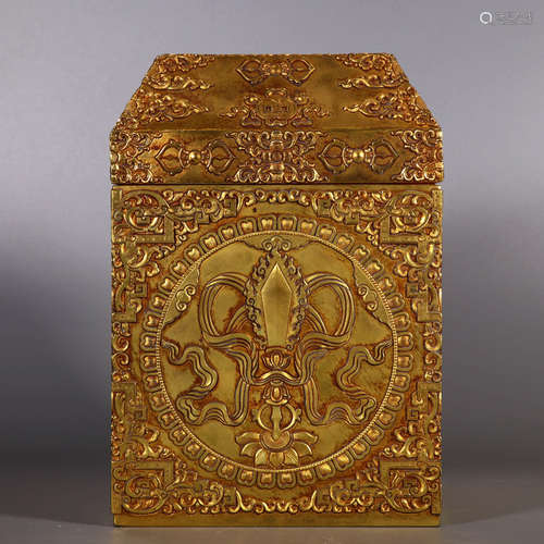 A Bronze Twining Flowers Pattern Gilded Seal Box