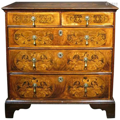 Walnut Wood Chest William And Mary